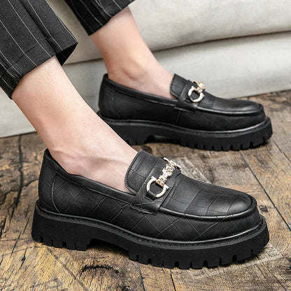 KORVÉN™ | Cavalier Gold Chain Loafers