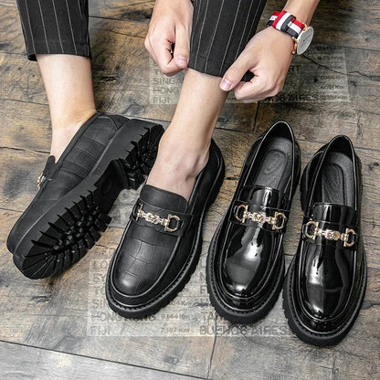 KORVÉN™ | Cavalier Gold Chain Loafers