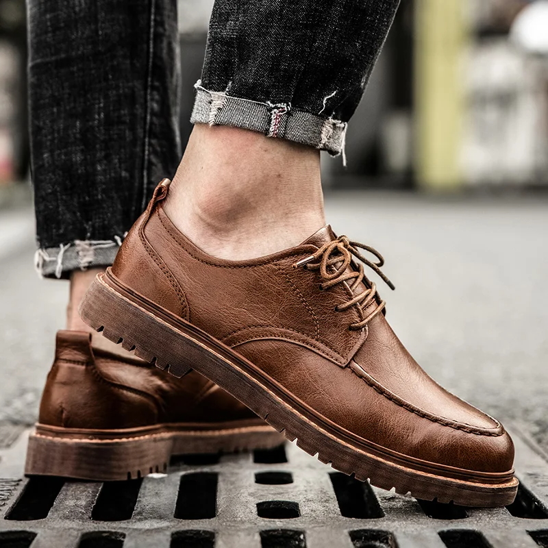 VARELLI™ | Hamilton Leather Derby Shoe