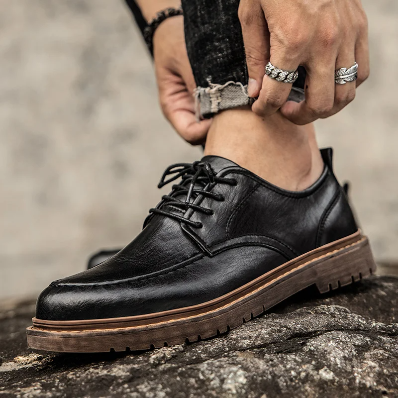 VARELLI™ | Hamilton Leather Derby Shoe