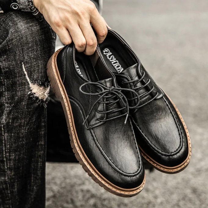 VARELLI™ | Hamilton Leather Derby Shoe